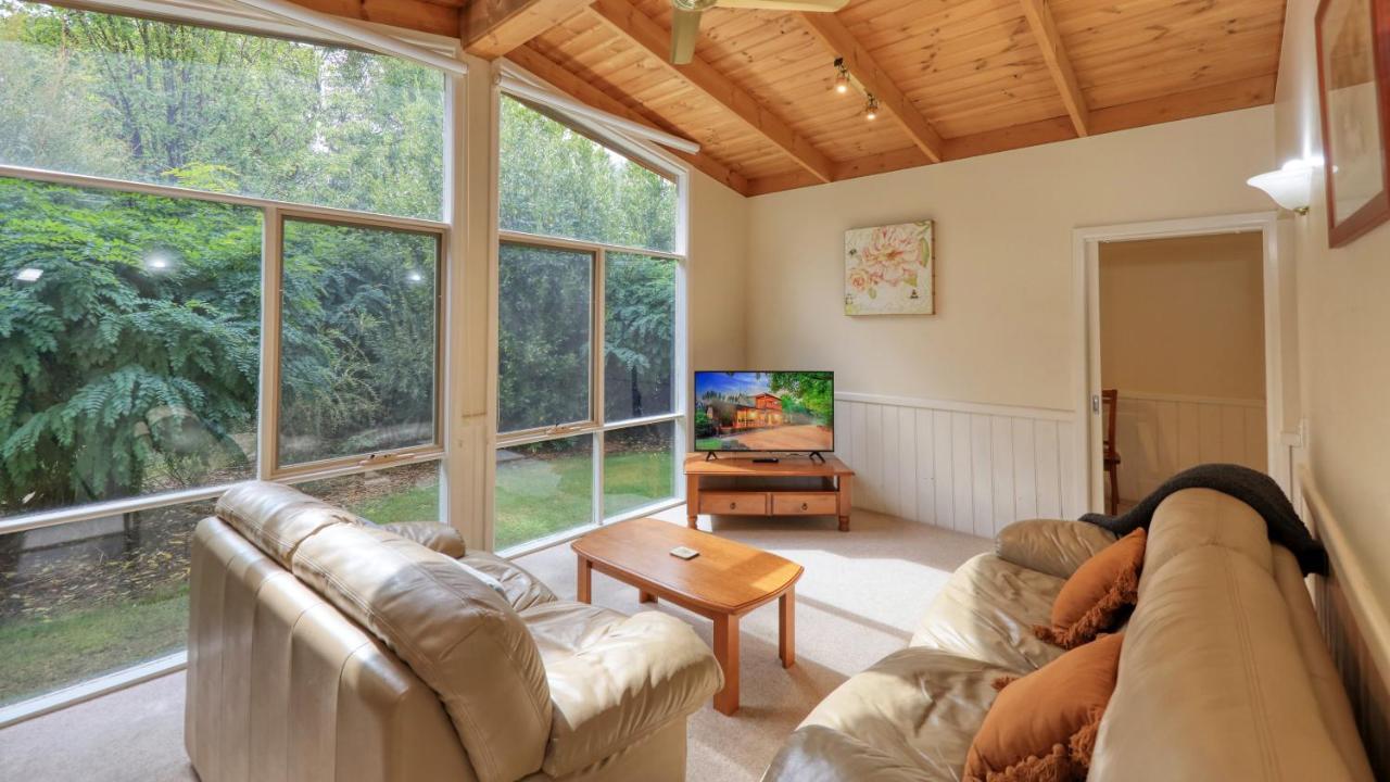 Beechworth Cedar Cottages Exterior photo
